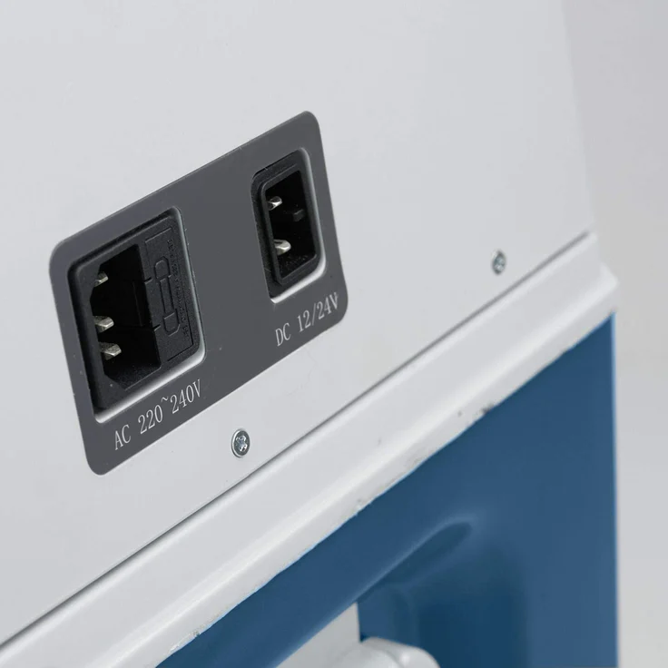 Mobicool MCF40 Kompressorkühlbox, Energieeffizienzklasse C, 38 Liter, Kompressor, weiß, blau – Bild 6
