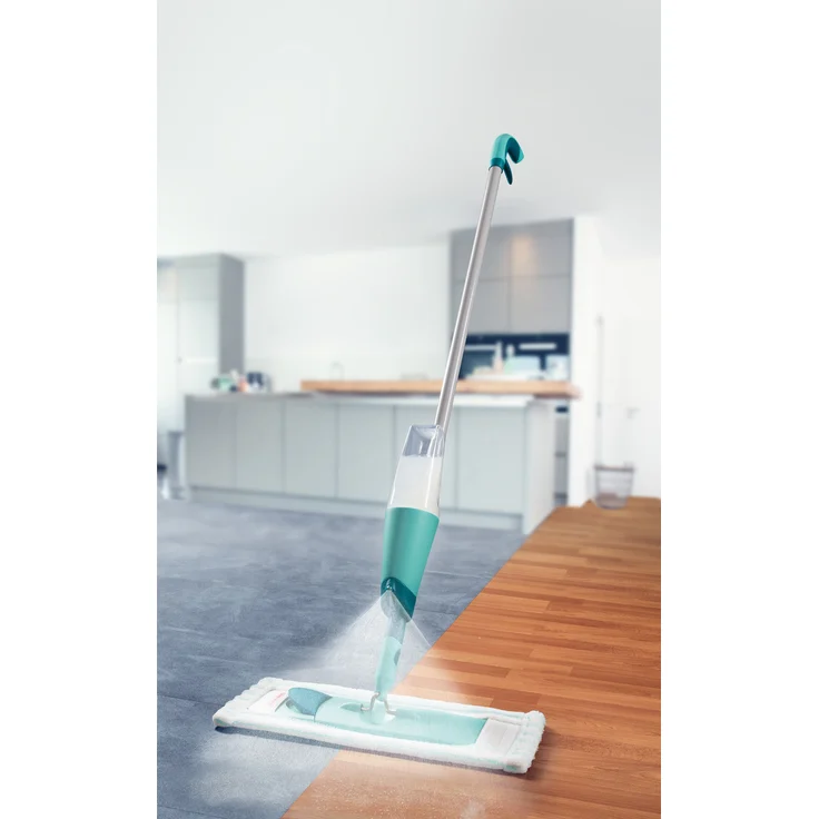 Leifheit Komfort Sprühwischer Easy Spray XL für schnelle Reinigung, Spray Mop mit Sprühdüse, Wischer mit Wassertank und 2-Faser-Wischbezug, Bodenwischer für alle Böden  – Bild 5