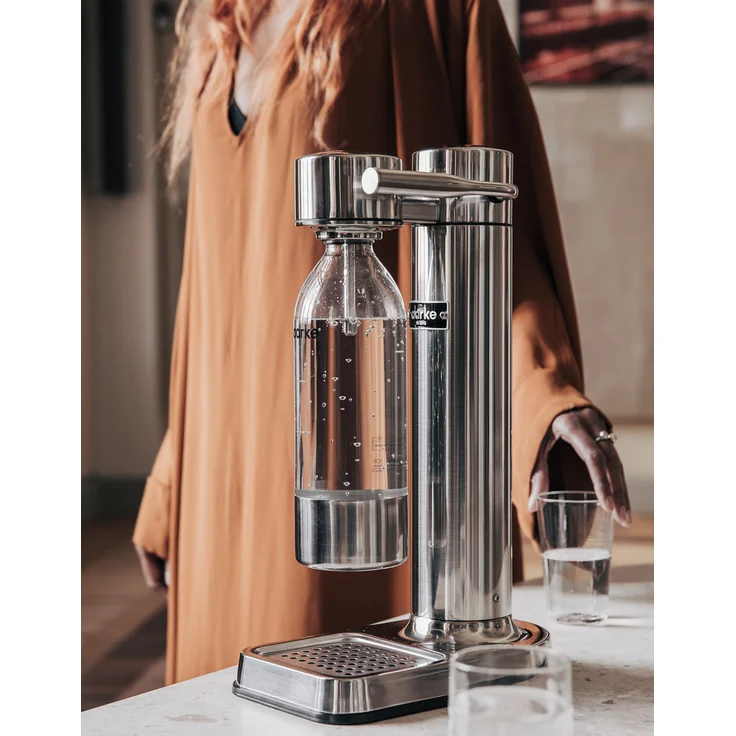 Aarke Carbonator III - Polished Steel Trinkwassersprudler mit einer PET-Flasche (1 Liter), ohne Zylinder, silber – Bild 5