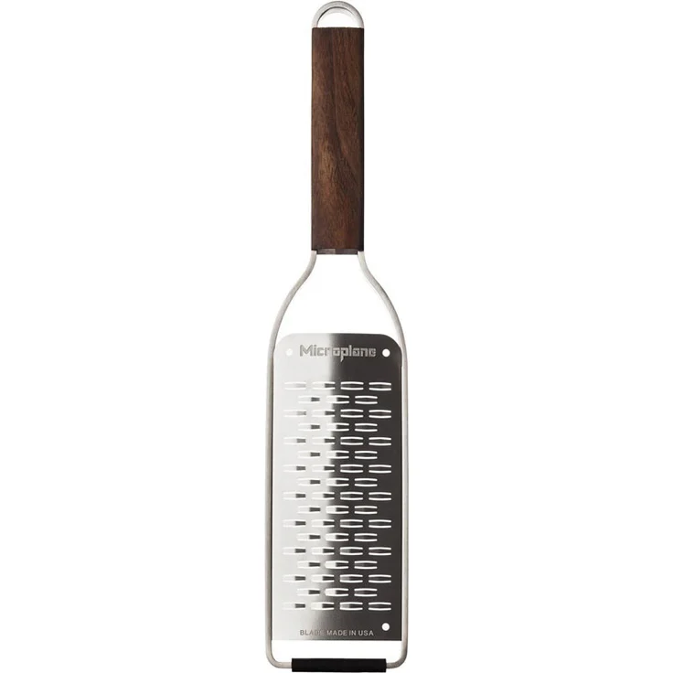 Microplane 2-Wege-Schneide Reibe Walnussholz Edelstahl aus der Master Serie für Hartkäse, Apfel, Karotte, Zucchini, Schokolade und Butter – Bild 1