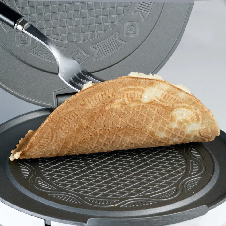 Cloer 281 Hörnchenautomat für hauchdünne, knusprige Hörnchen - 800 W - Backfläche 15 cm Durchmesser - schwere Backplatten - stufenlos wählbarer Bräunungsgrad - Signalton - weiß – Bild 3