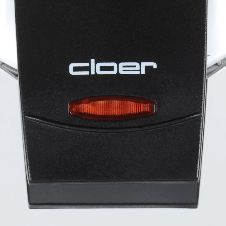 Cloer 1621 Waffelautomat für klassische Herzchen-Waffeln, 930 Watt, Waffelgröße 15,5 cm, stufenlos wählbarer Bräunungsgrad, weiß – Bild 3