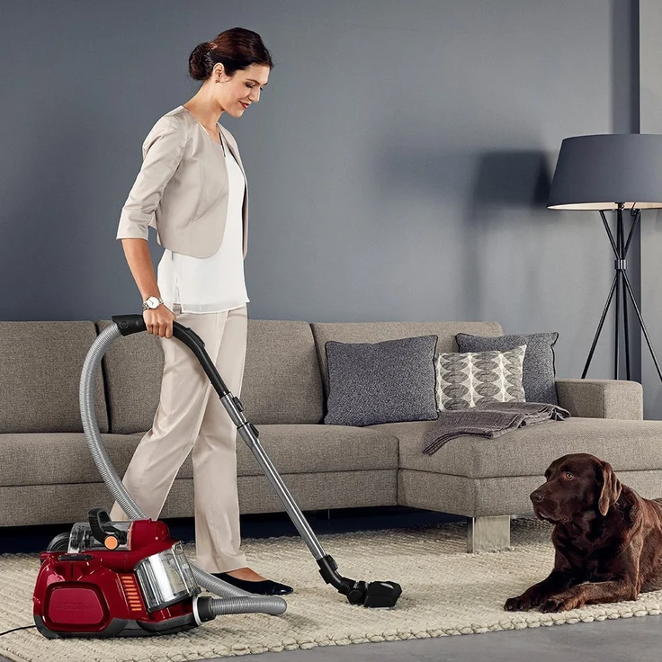 AEG LX7-2-CR-A Staubsauger ohne Beutel (Ideal für Haustierbesitzer, Inkl. Zusatzdüsen und Spezialdüsen-Set für Tierhaare, 750 W, 9 m Aktionsradius, 1,4l Staubbehälter, waschbarer Hygiene Filter) rot – Bild 4