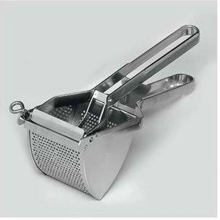 GEFU 13300 Kartoffelpresse DAS ORIGINAL - Kartoffelstampfer mit Rundlochung für feines Püree - Edelstahl, spülmaschinengeeignet