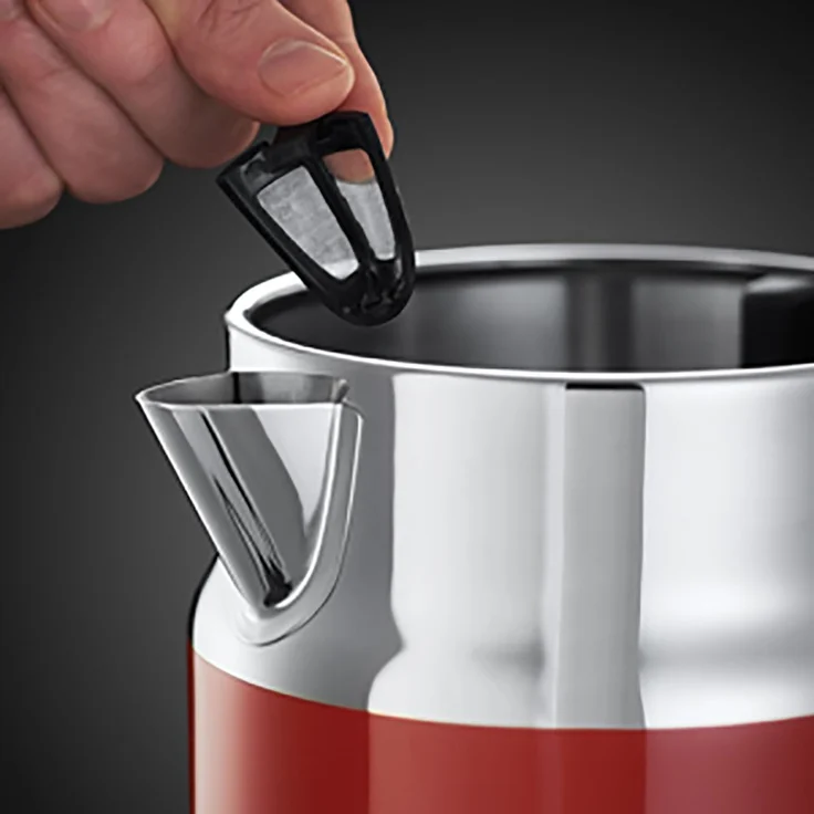 Russell Hobbs Wasserkocher, Retro rot, 1,7l, 2400W, Schnellkochfunktion, Wassertemperaturanzeige im Retrodesign, Füllmengenmarkierung, optimierte Ausgusstülle, Vintage Teekocher 21670-70 – Bild 3