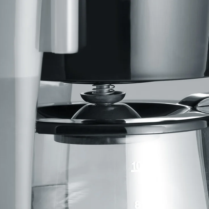 SEVERIN Kaffeemaschine, Für gemahlenen Filterkaffee, 10 Tassen, Inkl. Glaskanne, KA 4479, Schwarz – Bild 5