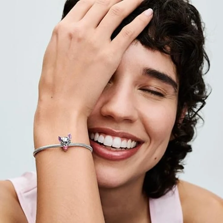 PANDORA Moments Disney Stitch Geburtstagstorte Charm, Sterling Silber mit handverarbeiteten Emaille-Details, kompatibel mit Moments Armbändern, 793189C01 – Bild 5