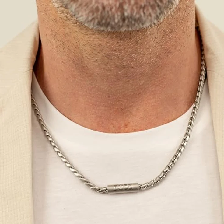 BOSS DORAN Edelstahl Gliederhalskette für Herren mit gravierter Plakette, 558 mm, geflochtenes Design, magnetischer Kugelverschluss – Bild 5