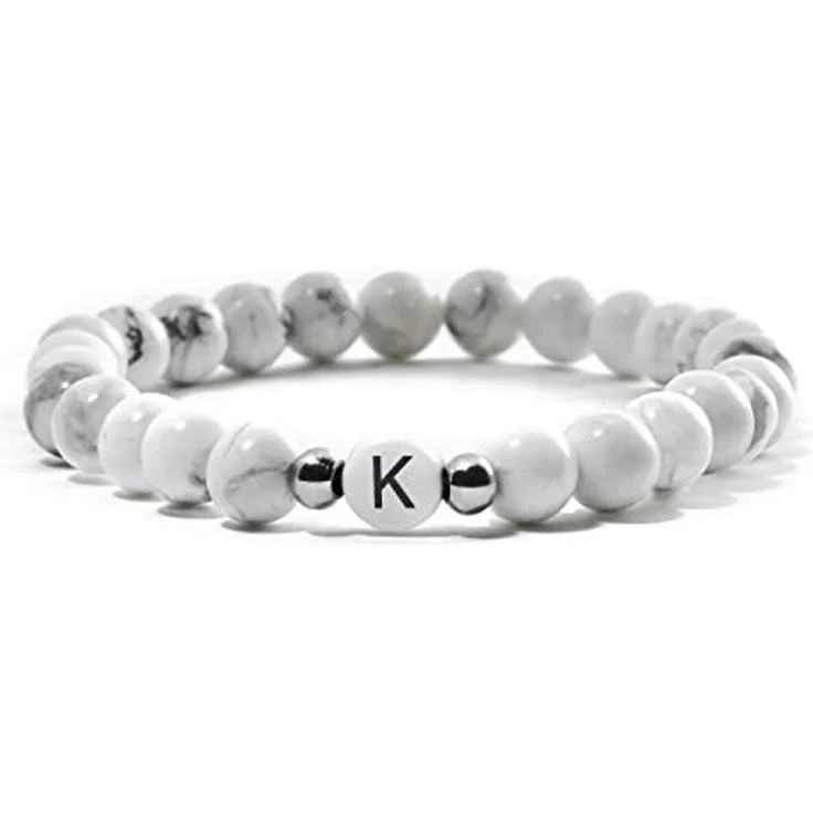 BERGERLIN Buchstaben Armband weiss (Buchstabe K), Handmade aus natürlichem Magnesit, flexible Größe für Handgelenksumfang 16-20 cm, unisex – Bild 1