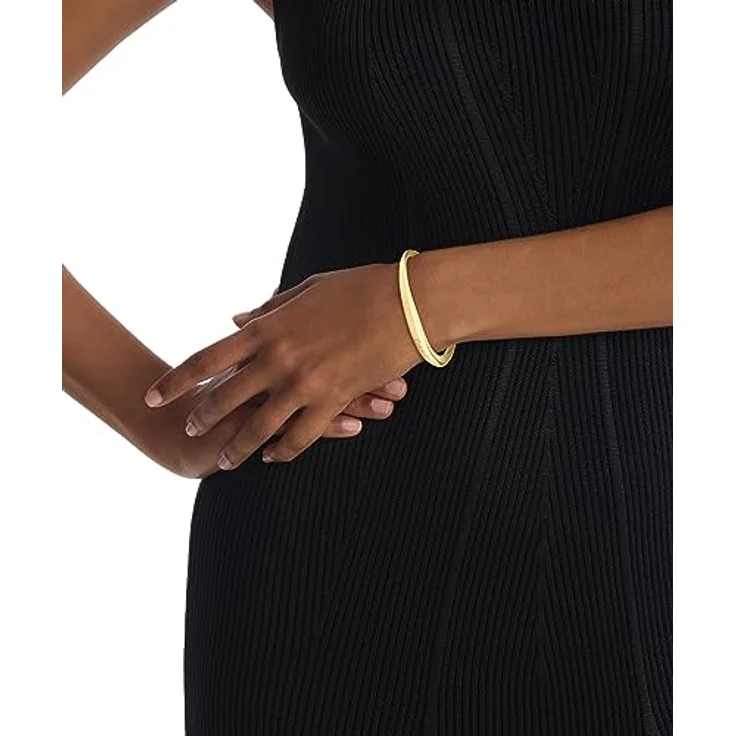 Calvin Klein ELONGATED DROPS Armreif für Damen aus poliertem Edelstahl mit gelbgoldener IP-Beschichtung, 16 cm Innenumfang, Klappverschluss und graviertem Logo – Bild 3