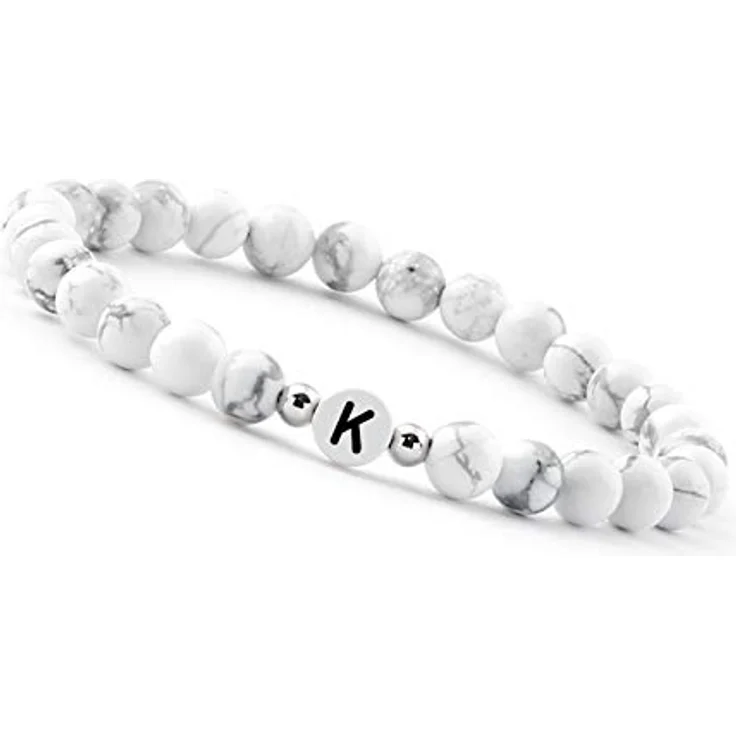 GD GOOD.designs Pärchen Armband mit Buchstaben K | Partnerarmband aus Howlith Perlen, handgefertigt, für Handgelenke 16-20 cm, inklusive Schmuckbeutel – Bild 1