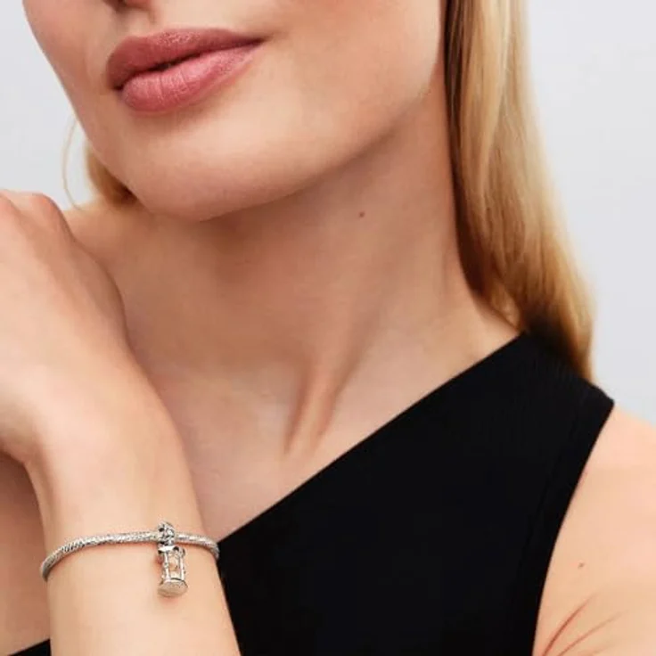 PANDORA Moments Sanduhr Charm-Anhänger aus Sterling-Silber mit Zirkonia und Gravur „TIME IS PRECIOUS“, kompatibel mit ME und Moments, 794140C01 – Bild 5