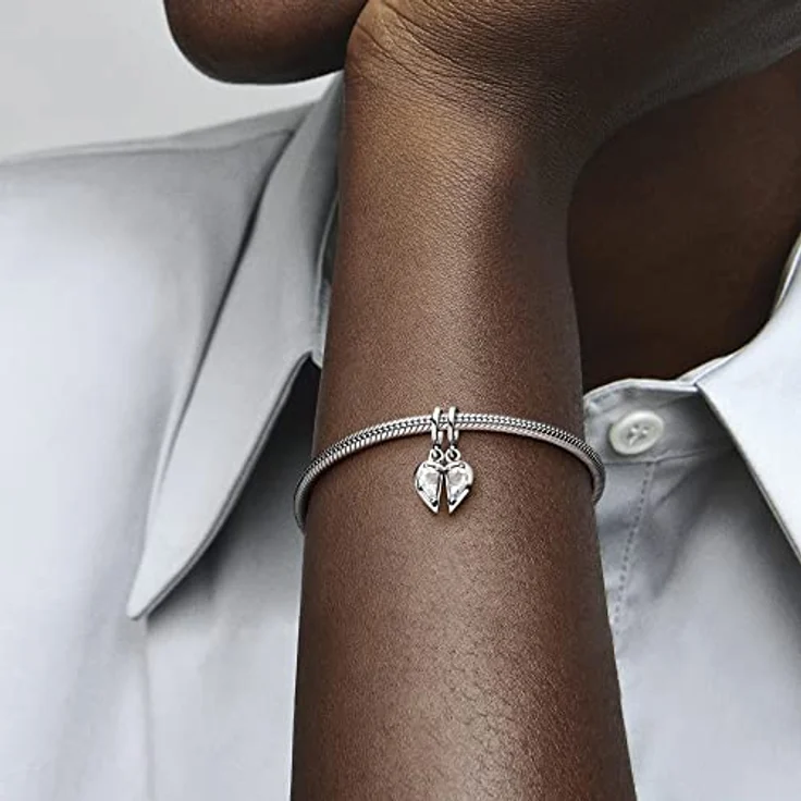 PANDORA Moments Teilbarer Mutter & Tochter Charm-Anhänger, Sterling-Silber mit Zirkonia, graviert „MOTHER“ und „DAUGHTER“, kompatibel mit Moments Armbändern, 792643C01 – Bild 5