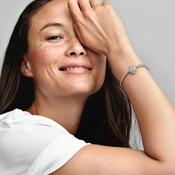 PANDORA Moments Königlicher Löwe-Charm-Anhänger aus Sterling Silber, verziert mit Zirkoniasteinen, kompatibel mit Moments Armbändern, 792199C01 – Bild 4