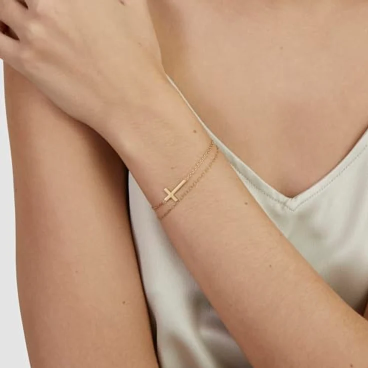 s.Oliver Bracelet - Elegantes goldfarbenes Armband aus poliertem Edelstahl - Ankerkette verstellbar bis 21 cm, wasserfest & hautfreundlich – Bild 2