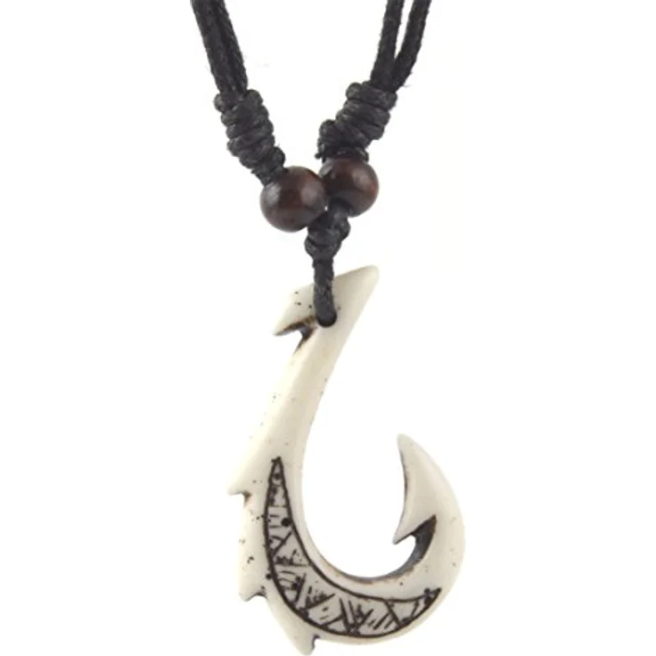 HZMAN Hawaiian White Fish Hook Anhänger, Harz mit Hanf Schnur Kette, Maori Stammes-Halskette, 3.2 * 4.8 cm, Geschenkbox inkludiert – Bild 1