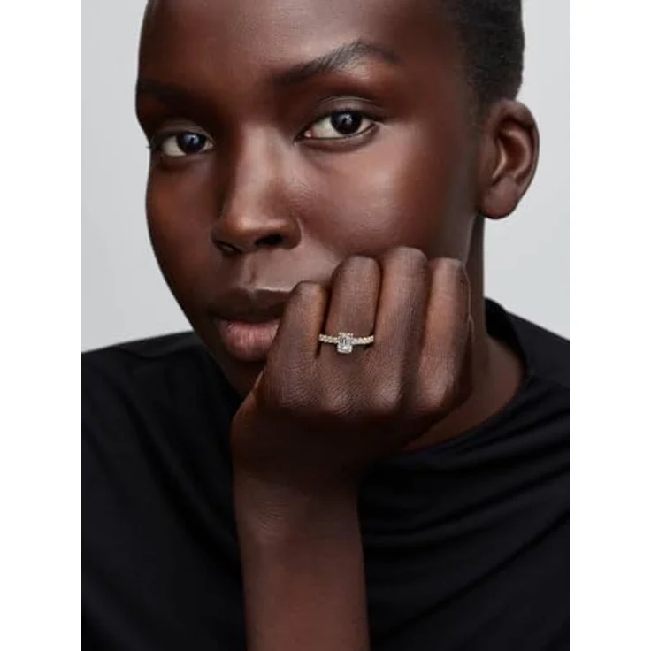 PANDORA Ring Rechteckiger Halo, 14 Karat Vergoldung mit Cubic Zirkonia, Damen Statement Ring mit erhabenem Stein und Pavé Ringschiene, Größe 52, 164506C01-52 – Bild 4