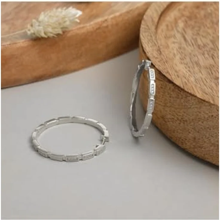 JETTE Creolen MOSAIC 88853709, Ohrringe aus 925er Silber mit weißen Zirkonia und Markenlogo – Bild 3
