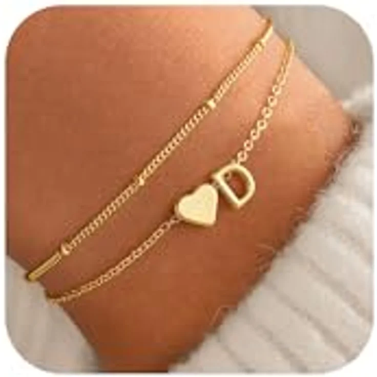 TINGN Herz Armband Damen Gold, Layered Buchstabenarmband mit verstellbarer Länge, mehrlagige Armkette mit goldenem Herz, hypoallergenes Material, Geschenk für Frauen und Mädchen – Bild 1