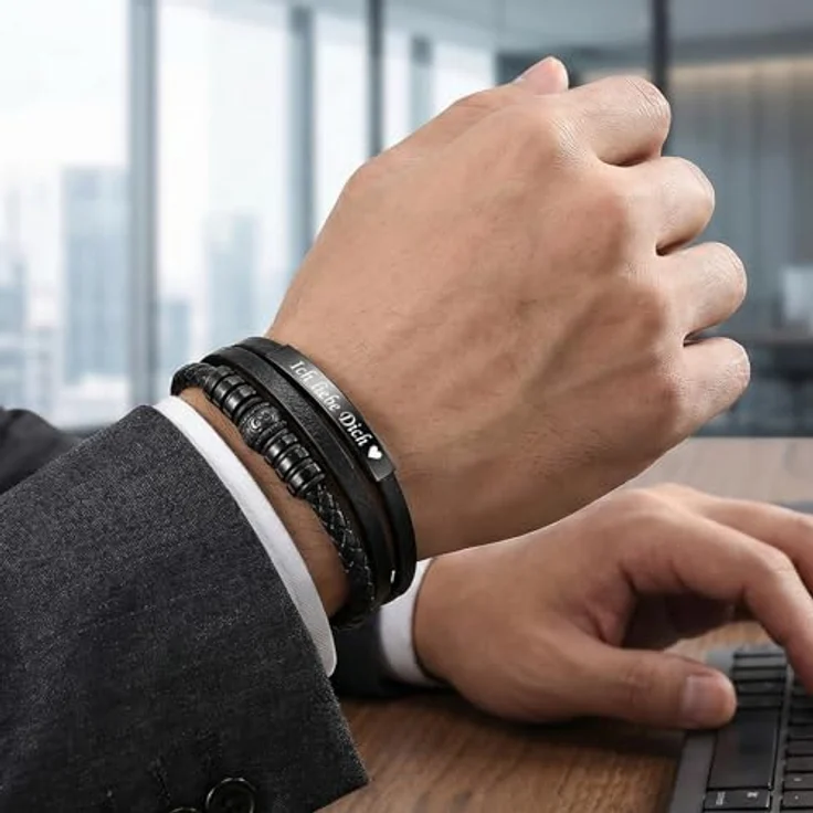 Q UNIQAL STORE GERMANY UNIQAL Personalisiertes Lederarmband mit Gravur "SHAPE", Unisex, Magnetverschluss, handgemacht, verfügbar in 19/21/23 cm, echtes Rindsleder, Geschenkbox inklusive – Bild 5