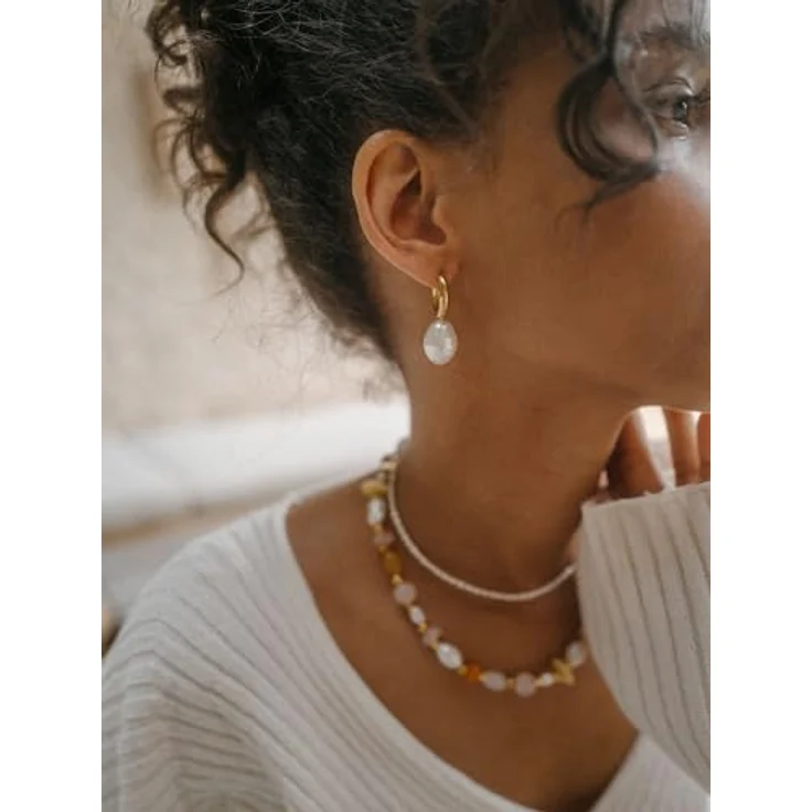 Purelei Seaside Creolen Damen Ohrringe, 10 mm Edelstahl Creolen mit schimmernden Muschelperlen, Gold/Silber/Roségold, maritimer Schmuck für Damen – Bild 2