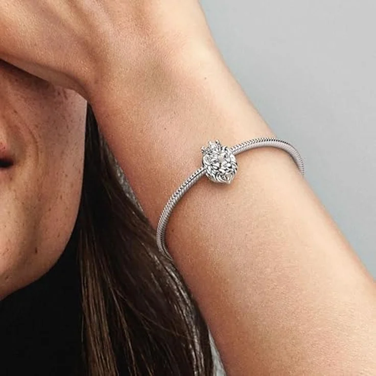 PANDORA Moments Königlicher Löwe-Charm-Anhänger aus Sterling Silber, verziert mit Zirkoniasteinen, kompatibel mit Moments Armbändern, 792199C01 – Bild 5