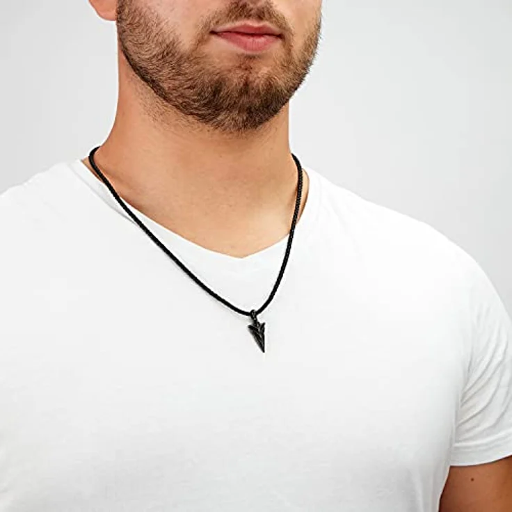 SERASAR Lederkette Herren 50cm, schwarze Lederkordelkette mit Edelstahl Anhänger, Geschenk inklusive Schmuckschatulle – Bild 3