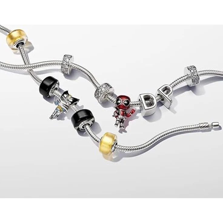 PANDORA Moments Marvel Deadpool Charm, Sterling Silber mit Metallic-Effekt und gewebtem Muster, kompatibel mit Moments Armbändern, 793360C01 – Bild 5