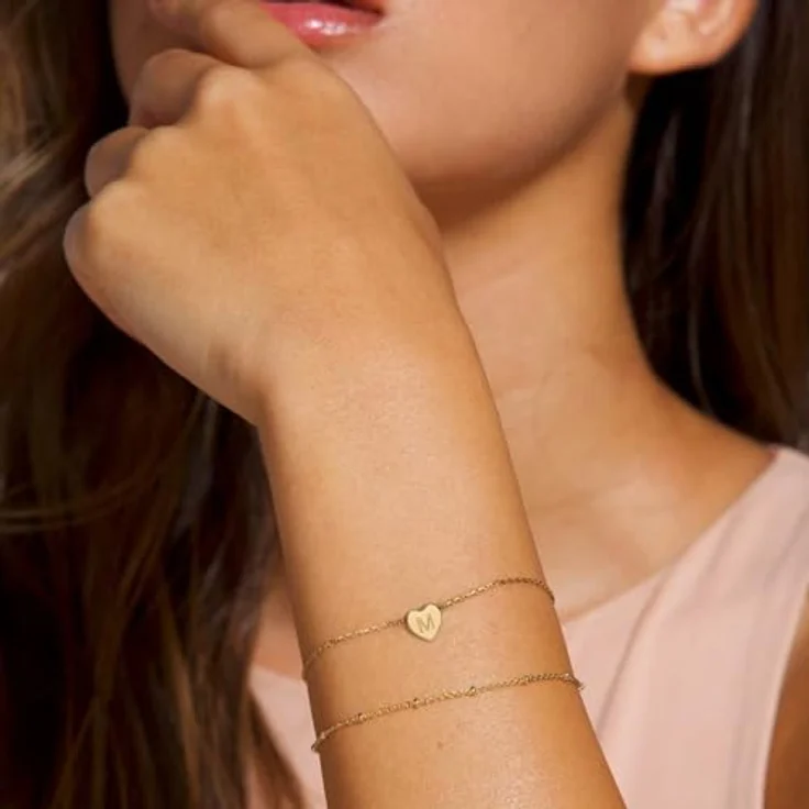 TINGN Gold Armband Set für Damen, Zierliche Buchstaben Armbänder mit personalisiertem Herzanhänger, 14 Karat vergoldet, 2 Stück, verstellbar, Geschenke für Frauen und Mädchen – Bild 3