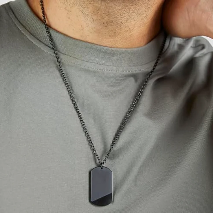 s.Oliver Herren Necklace, Halskette aus mattiertem Edelstahl mit Taganhänger, IP Schwarz, Ankerkette verstellbar bis 60 cm, wasserfest & hautfreundlich – Bild 3