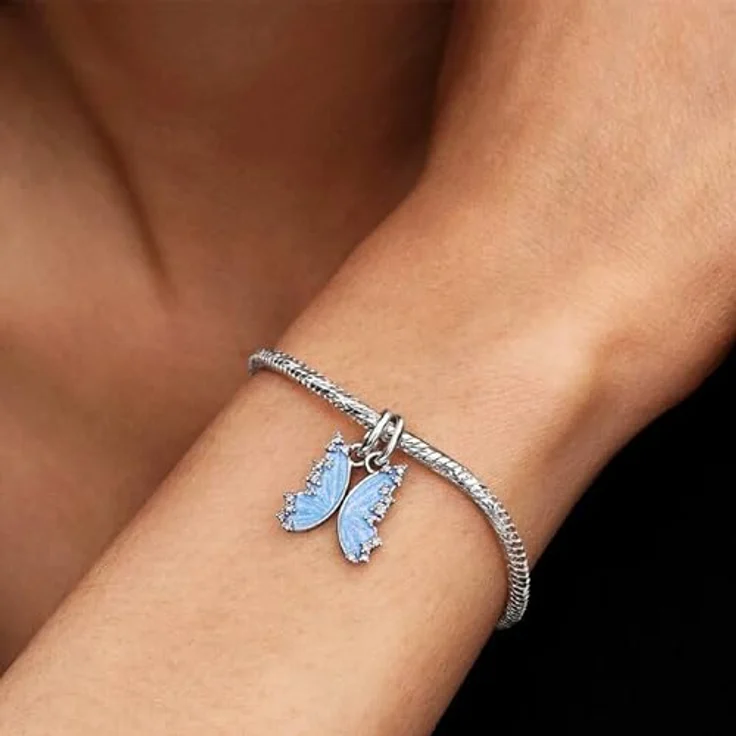 PANDORA Moments Teilbarer Schmetterling Charm-Anhänger aus Sterling-Silber mit Zirkonia und blauer Emaille, Gravur „TOGETHER ABOVE ALL“, Kompatibel ME und Moments, 794244C01 – Bild 4