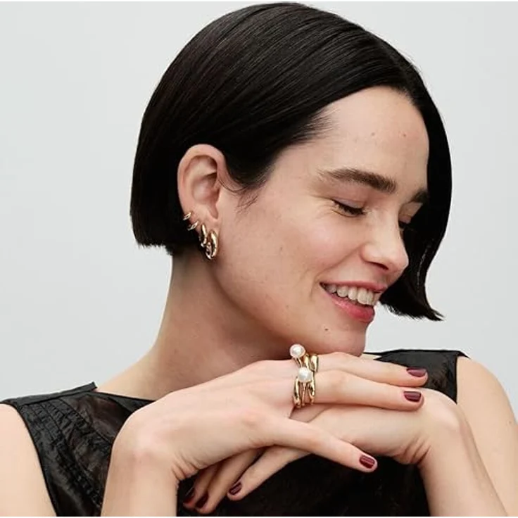 Pandora Essence Organisch Geformter Kreis & Barocke Behandelte Süßwasserzuchtperlen Ohrringe aus Sterling Silber mit vergoldeter Metalllegierung, einzigartige Perlenvariationen, 263281C01 – Bild 3