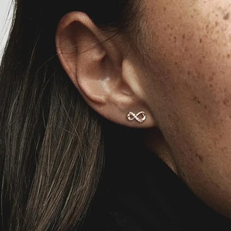 PANDORA ROSE Ohrstecker "Funkelnde Unendlichkeit", 14 Karat rosévergoldet mit klaren Cubic Zirkonia – Bild 3