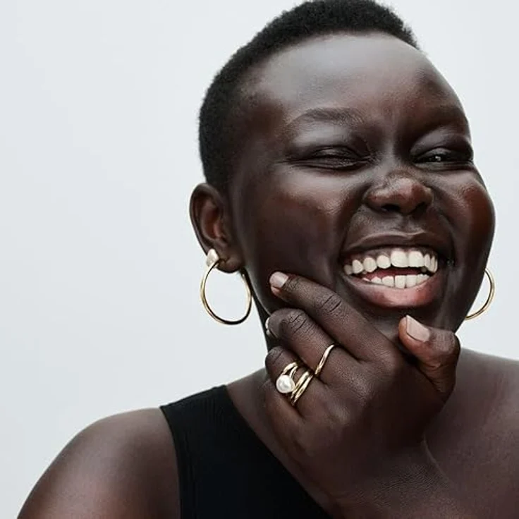 Pandora Essence Offene Ohrringe, 42 mm aus Sterling Silber mit vergoldeter Metalllegierung, organisch geformt – Bild 3