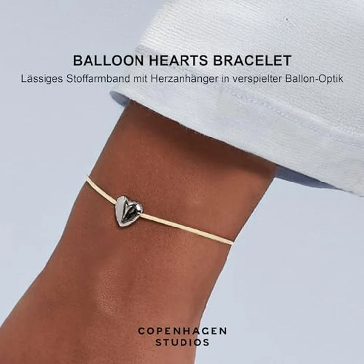 COPENHAGEN STUDIOS Bracelet Balloon Hearts, Damenarmband aus Nylon mit stufenlos verstellbarem, poliertem Edelstahl-Herzanhänger, beige/silber – Bild 2