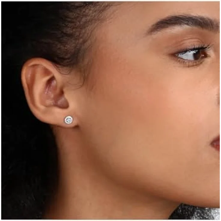 CHRIST Damen-Ohrstecker 750er Weißgold mit 2 Diamanten, elegant und zeitlos – Bild 3