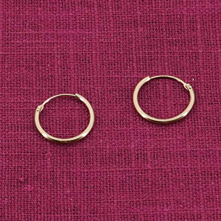 trendor 15171 Damen-Ohrringe Creolen aus 14K Gold 585, Ø 15 mm, Breite 1,3 mm mit Klappbügel, inklusive Mikrofaser-Pflegetuch – Bild 3