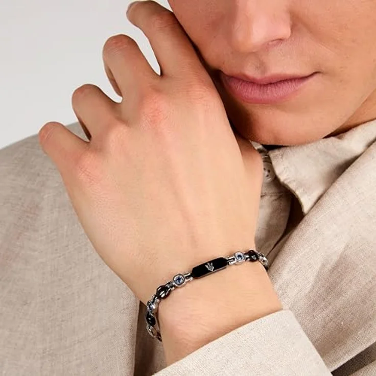 Maserati Herren-Armband Saphir, aus Edelstahl mit blauen Saphiren, 18 + 3,5 cm, verdeckter Verschluss, Kollektion Saphir – JM335AXO09 – Bild 5