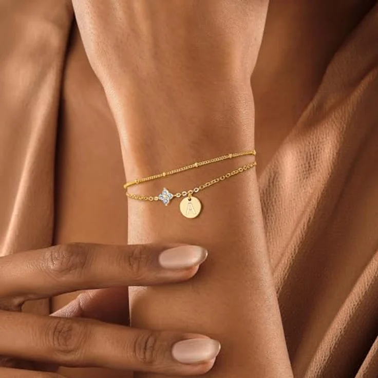 TINGN Gold Armband mit Buchstaben J, 14K vergoldet, geschichtet mit Perlen, personalisierbares Charm-Armband für Frauen und Mädchen, 15-18 Jahre – Bild 3