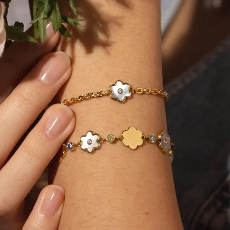 Purelei Flourish Armband, filigranes Edelstahlarmband für Damen mit Blütenanhänger, wasserfest, einstellbare Länge 16-19 cm (Gold) – Bild 3