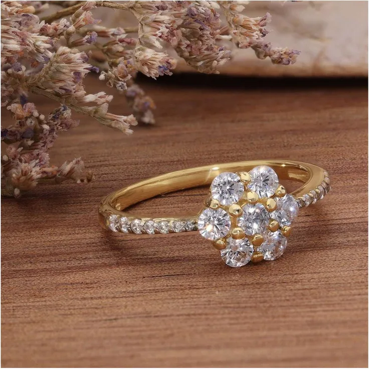 Glizz Goldring GL8550, Damenring aus Gelbgold 333 mit Zirkonia Blüte, Größe 50, goldfarben