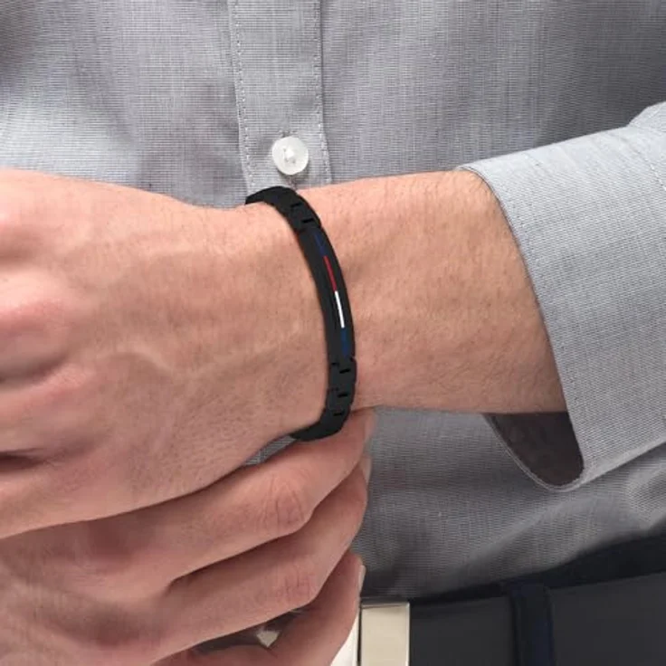 Tommy Hilfiger Jewelry Herren-Armband aus Edelstahl mit Knebelverschluss, poliertes Schwarz, verstellbar 18,5 - 20 cm, mit Tommy Hilfiger-Flaggenlogo – Bild 3