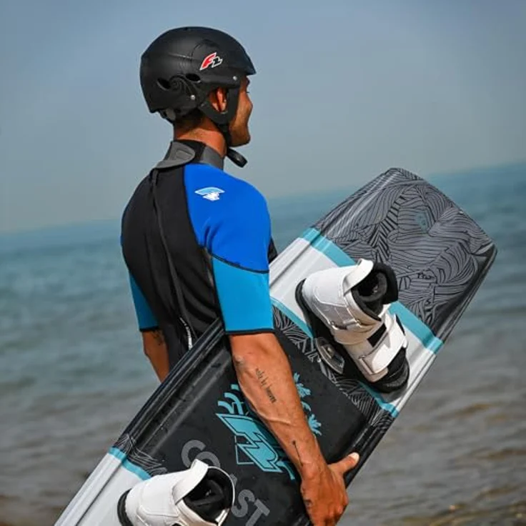 F2 Slider Wassersport Helm S/M, schlagfest, schwarz, mit individuell verstellbarem FIT-System und 11 Belüftungslöchern, 2024/25 – Bild 2