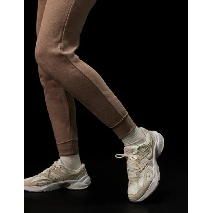 Nike W NIKE AL8, Damen Freizeitschuhe mit atmungsaktivem Obermaterial, Waffelprofil-Sohle und hoher Dämpfung, Schwarz – Bild 2