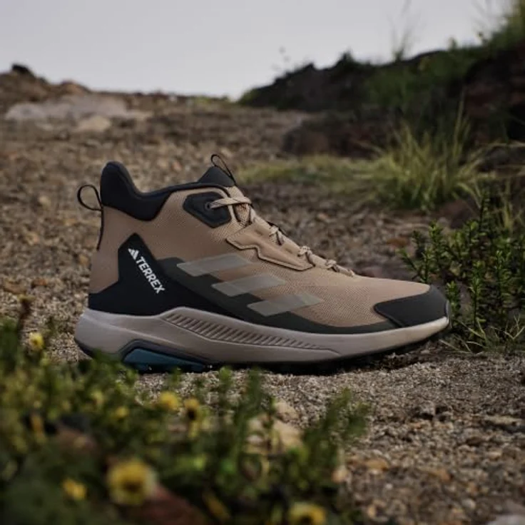 adidas Terrex Anylander Mid-Cut, Wanderschuhe für Herren mit EVA-Zwischensohle und Traxion Außensohle, schwarz – Bild 2