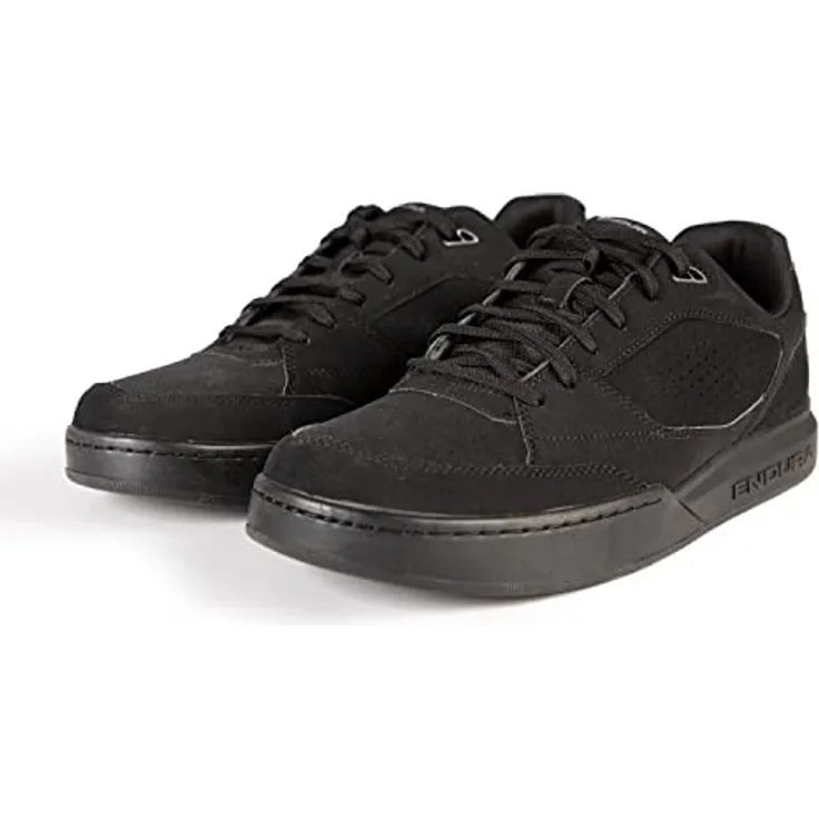 Endura Hummvee Flat Pedal Schuhe, MTB Schuhe mit StickyFoot Gummisohle für optimalen Halt, Schwarz, EU 45