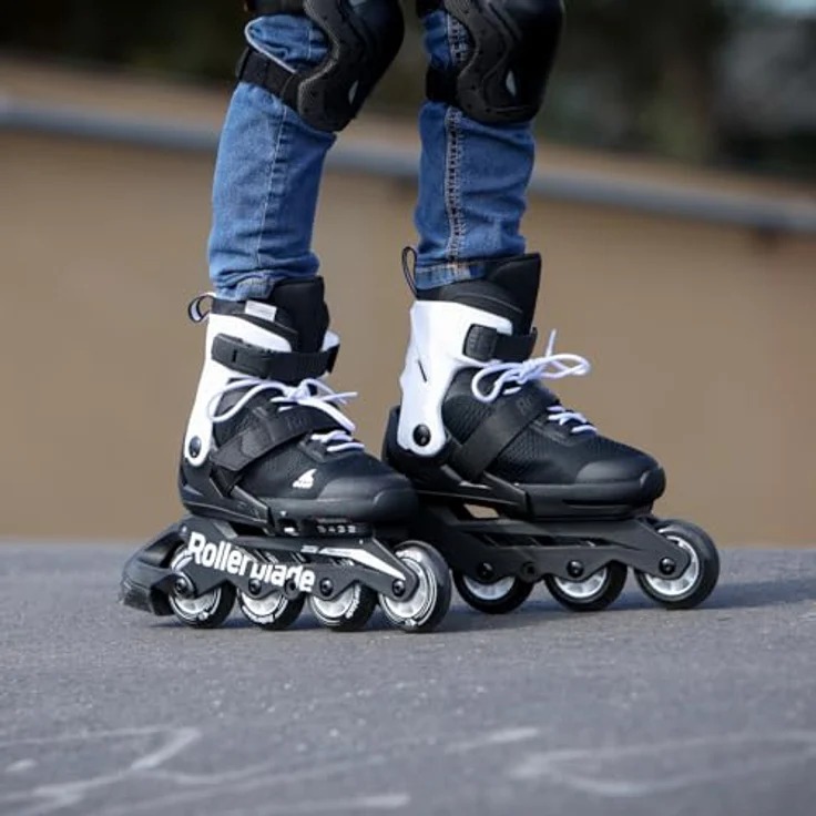 Rollerblade MICROBLADE, Inline Skates für Jungen, Inliner für Anfänger & fortgeschrittene Kinder, Schwarz/Weiss, Gr. 28-32, verstellbare Größe & Komfortpolsterung – Bild 2