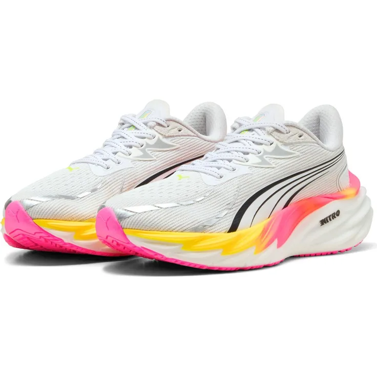 PUMA Velocity NITRO 4 Wns, Laufschuhe mit NITROFOAM™-Technologie und PUMAGRIP-Außensohle, Größe 5