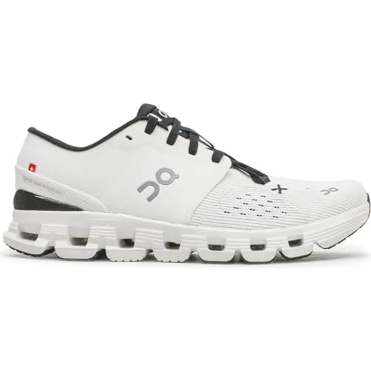 ON Cloud X 4, Laufschuhe mit strapazierfähigem Textil-Obermaterial und profilierter Gummi-Sohle, schwarz