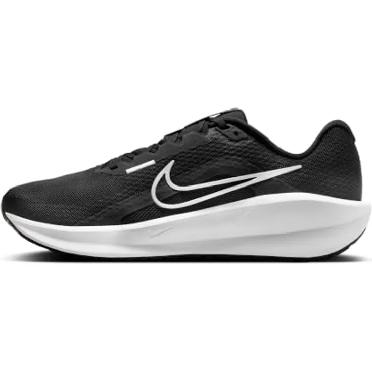 Nike DOWNSHIFTER 13, Laufschuhe für Herren, Schwarz, mit atmungsaktivem Sandwich-Mesh und robuster Gummilaufsohle – Bild 1